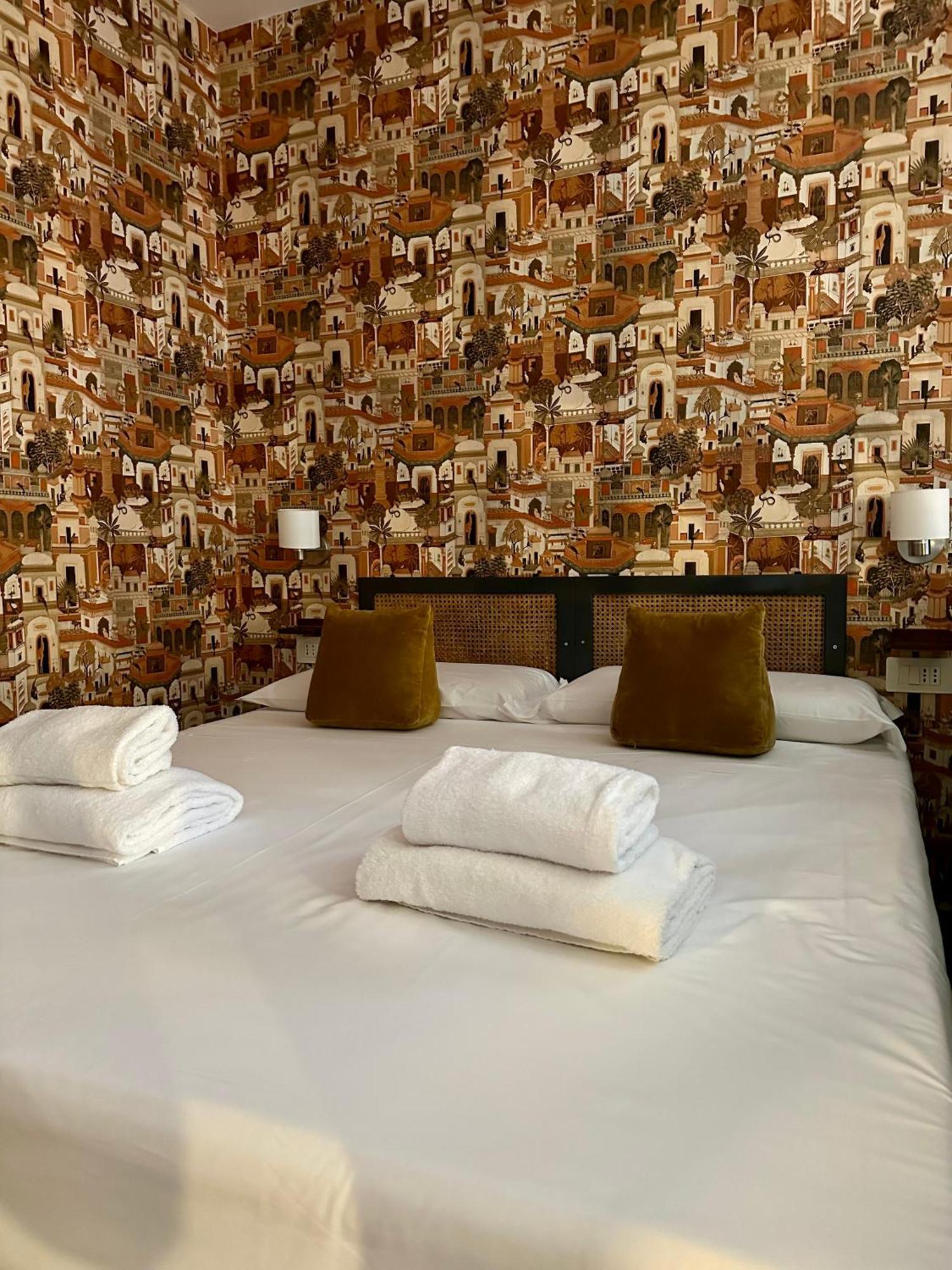 Lr Deluxe Apartments - Maison Zeno Milan Luaran gambar